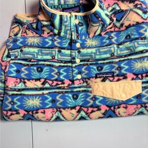 Patagonia Blue and Yellow Patterned Ski Jacket